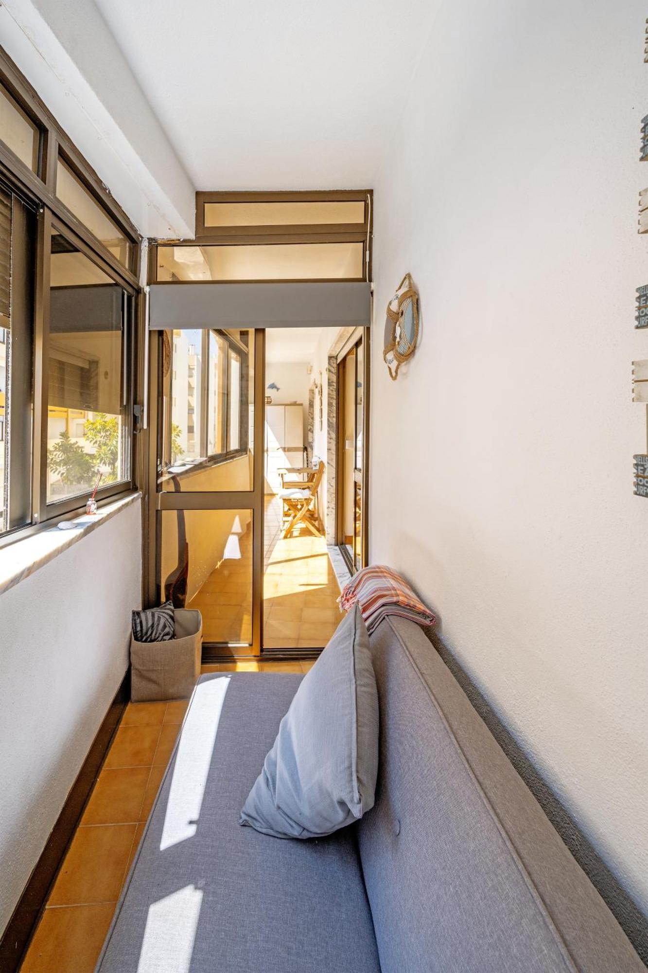 Cozy Apartment Near The Beach In Costa De Caparica Εξωτερικό φωτογραφία